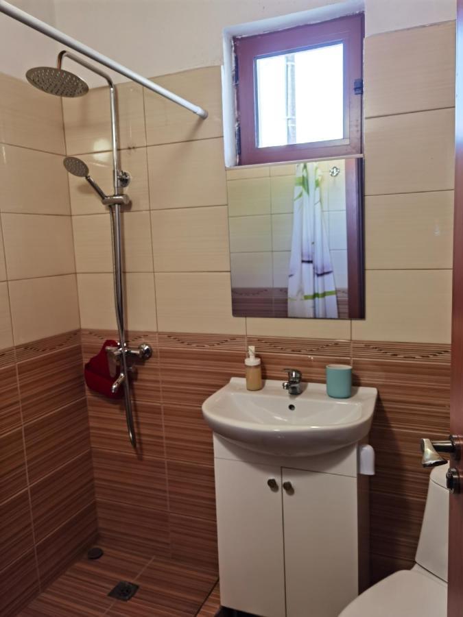 Tŭrkasheni Guest House Yana المظهر الخارجي الصورة