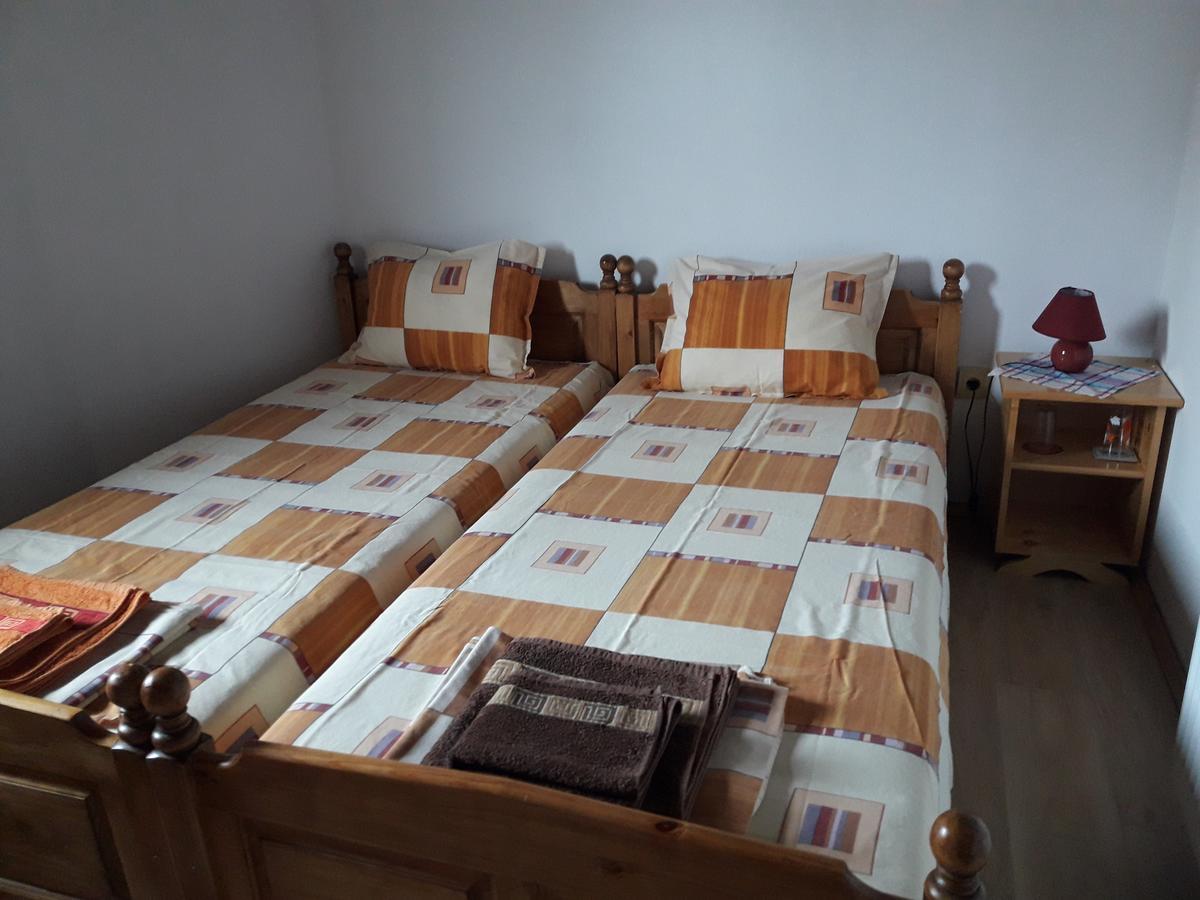Tŭrkasheni Guest House Yana المظهر الخارجي الصورة